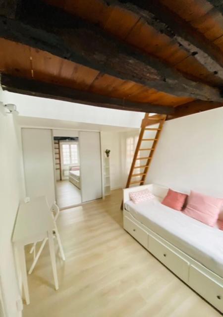 Paris Louvre Apartment ภายนอก รูปภาพ